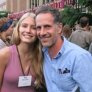 Meet your Posher, Mae